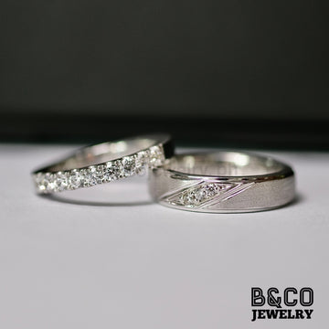 B&Co Jewelry Wedding Ring Petite Venise Wedding Rings